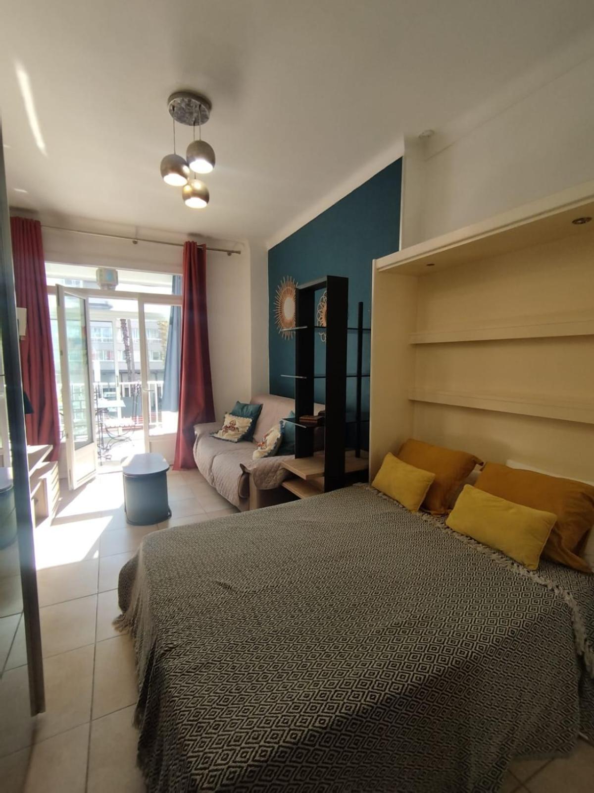 Studio Central Canet-en-Roussillon Bagian luar foto
