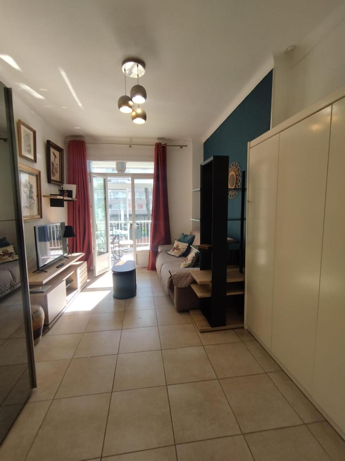 Studio Central Canet-en-Roussillon Bagian luar foto